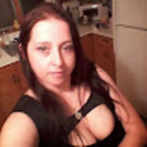 Meet your Posher, Lyza